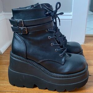 Demonia Shaker-52 Ankle Platform Boots